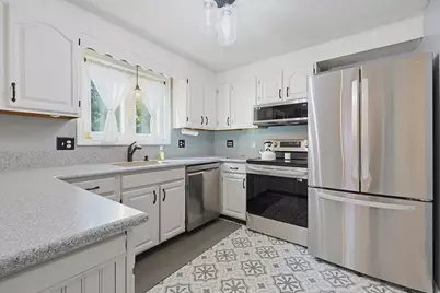 12 Marywood Street #12, Uxbridge, MA 01569 - Photo 1