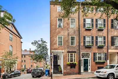 65 Pinckney St #2, Boston, MA 02114 - Photo 1