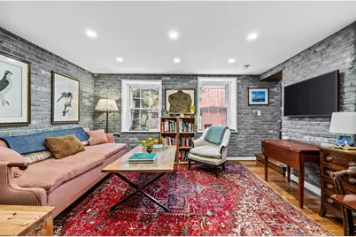 65 Pinckney St #2, Boston, MA 02114 - Photo 3