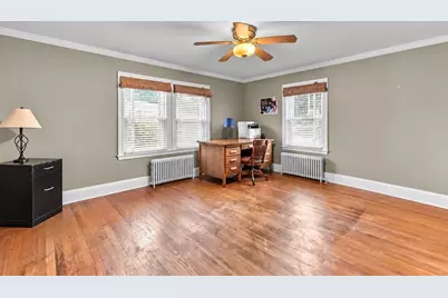19 Nautilus St, New Bedford, MA 02744 - Photo 13
