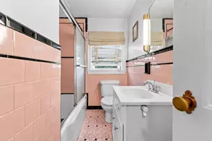 19 Nautilus St, New Bedford, MA 02744 - Photo 15