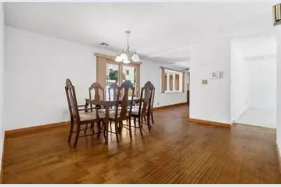 8 Oran Cir, Peabody, MA 01960 - Photo 7