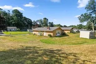 8 Oran Cir, Peabody, MA 01960 - Photo 29