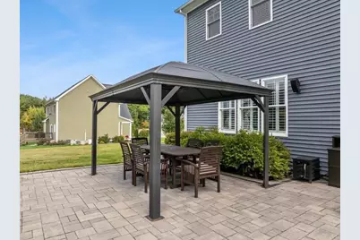 4 Oxbow Dr, Plainville, MA 02762 - Photo 9