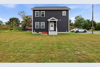 124 S Silver Lane, Sunderland, MA 01375 - Photo 1