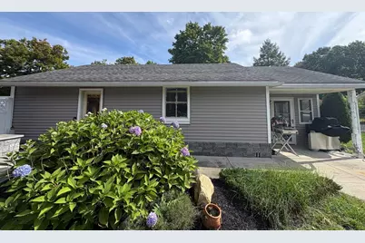 681 Mill St, Agawam, MA 01030 - Photo 3