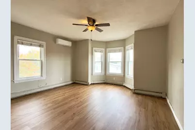 99 Pine St #1, Waltham, MA 02453 - Photo 3