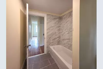 20 Chilcott Pl #2, Boston, MA 02130 - Photo 9