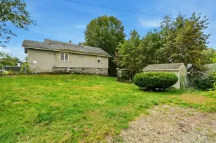 10 Mildred Ave, Worcester, MA 01603 - Photo 23