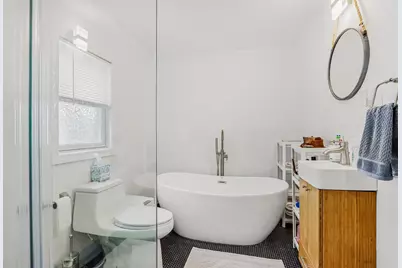 11 Sharon Street, Medford, MA 02155 - Photo 15