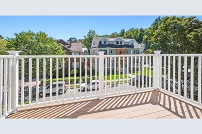 91 Verndale St, Brookline, MA 02446 - Photo 37