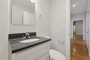 91 Verndale St, Brookline, MA 02446 - Photo 31