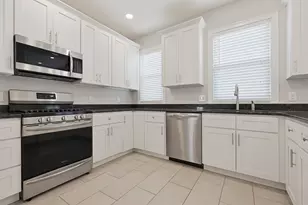 91 Verndale St, Brookline, MA 02446 - Photo 3