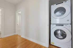 91 Verndale St, Brookline, MA 02446 - Photo 27