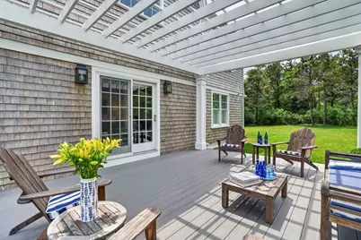 8 Beach Plum Mdws, Edgartown, MA 02539 - Photo 37