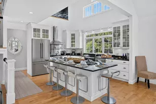 8 Beach Plum Mdws, Edgartown, MA 02539 - Photo 11