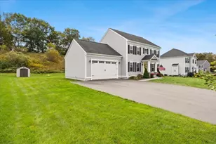 18 Whiterock Ln, Swansea, MA 02777 - Photo 33