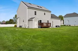 18 Whiterock Ln, Swansea, MA 02777 - Photo 35