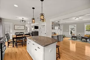 18 Whiterock Ln, Swansea, MA 02777 - Photo 7