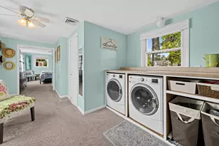 14 Laurel St, Taunton, MA 02780 - Photo 13