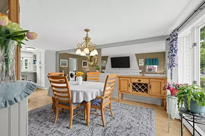 14 Laurel St, Taunton, MA 02780 - Photo 9