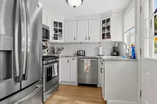 14 Laurel St, Taunton, MA 02780 - Photo 3