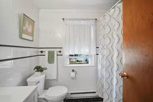 24 Sedgelia St, Springfield, MA 01104 - Photo 21