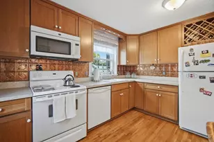 24 Sedgelia St, Springfield, MA 01104 - Photo 11