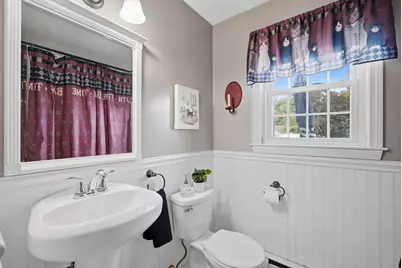 24 Sedgelia Street, Springfield, MA 01104 - Photo 13