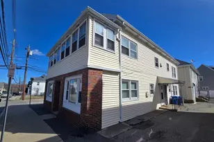 30 Cedar St, Waltham, MA 02453 - Photo 3
