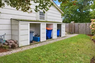 15 Plante St, New Bedford, MA 02745 - Photo 35