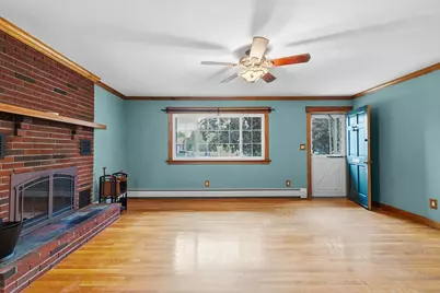 15 Plante St, New Bedford, MA 02745 - Photo 5