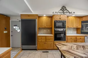 171 Gifford Rd, Westport, MA 02790 - Photo 13