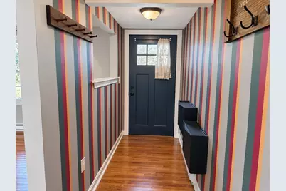 7 Myers St, Uxbridge, MA 01569 - Photo 15
