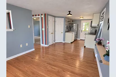 7 Myers St, Uxbridge, MA 01569 - Photo 9