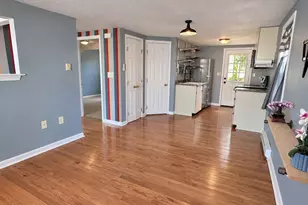 7 Myers St, Uxbridge, MA 01569 - Photo 9