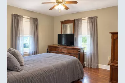 18 Clement Ave, Peabody, MA 01960 - Photo 15