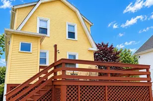 18 Clement Ave, Peabody, MA 01960 - Photo 5