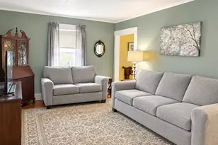 18 Clement Ave, Peabody, MA 01960 - Photo 9