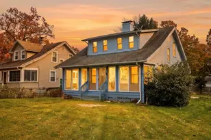 102 Tiffany St, Springfield, MA 01108 - Photo 1