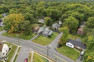102 Tiffany St, Springfield, MA 01108 - Photo 33