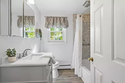 15 Collins St #15, Attleboro, MA 02703 - Photo 17
