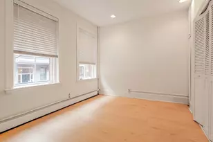 22 Irving St, Boston, MA 02114 - Photo 5