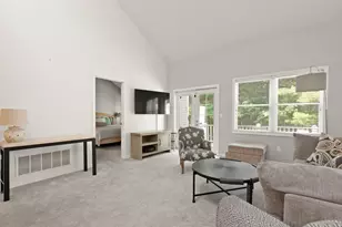142 Cannon Forge Dr, Foxboro, MA 02035 - Photo 5