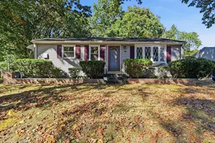 172 Barna St, Ludlow, MA 01056 - Photo 1