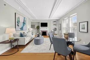 10 Charlesgate E, Boston, MA 02215 - Photo 9
