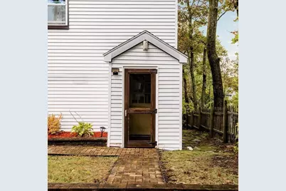12 Butler St, Medford, MA 02155 - Photo 37