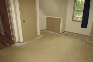 10 Bartlett St, South Hadley, MA 01075 - Photo 23