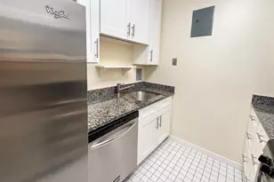 65 E India Row, Boston, MA 02110 - Photo 11