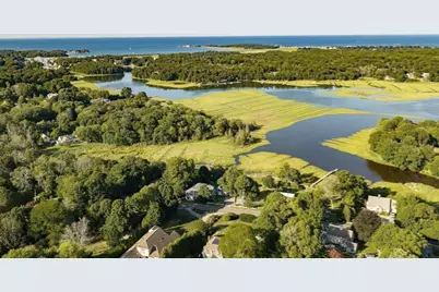 392 S Main St, Cohasset, MA 02025 - Photo 27